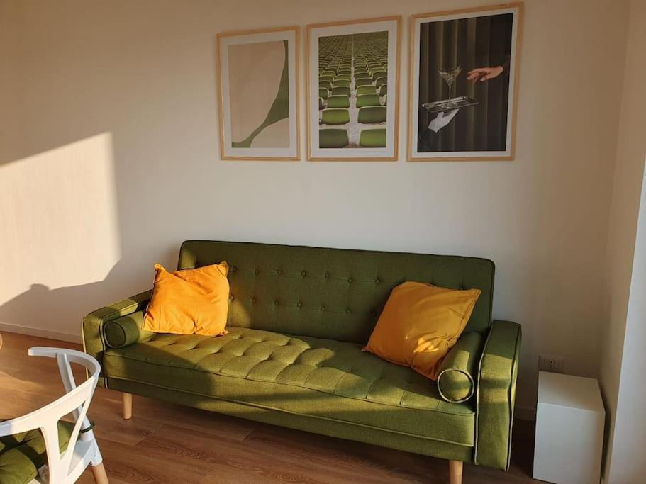 Sunhouse - Nuovo Accogliente Bilocale Apartman Milánó Kültér fotó