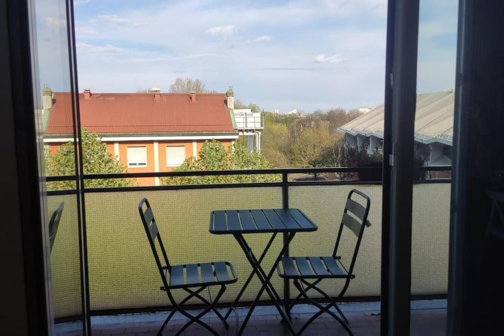 Sunhouse - Nuovo Accogliente Bilocale Apartman Milánó Kültér fotó